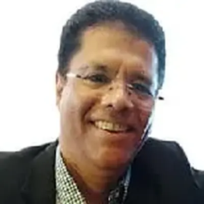 Dr. Alok Narang