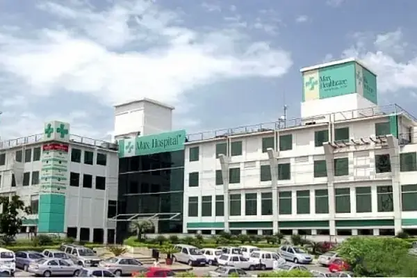 Max Super Specialty Hospital, Gurgaon
