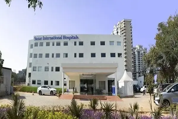 Sanar International Hospital
