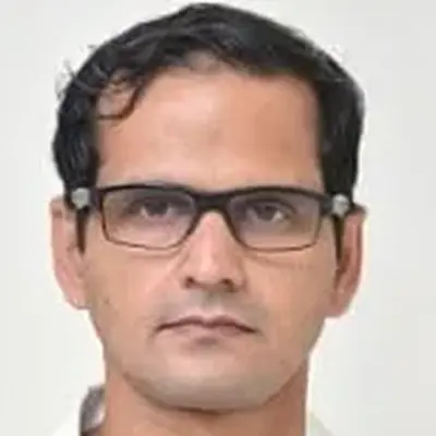 Dr. Praveen Yadav